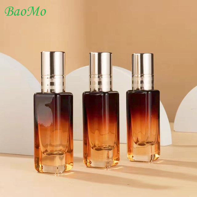 Square Eco Friendly Amber Serum Pump Bottle