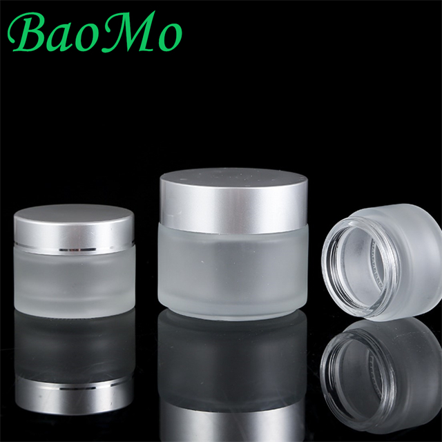 Silver Screw Cap Recyclable Mini Face Cream Jar